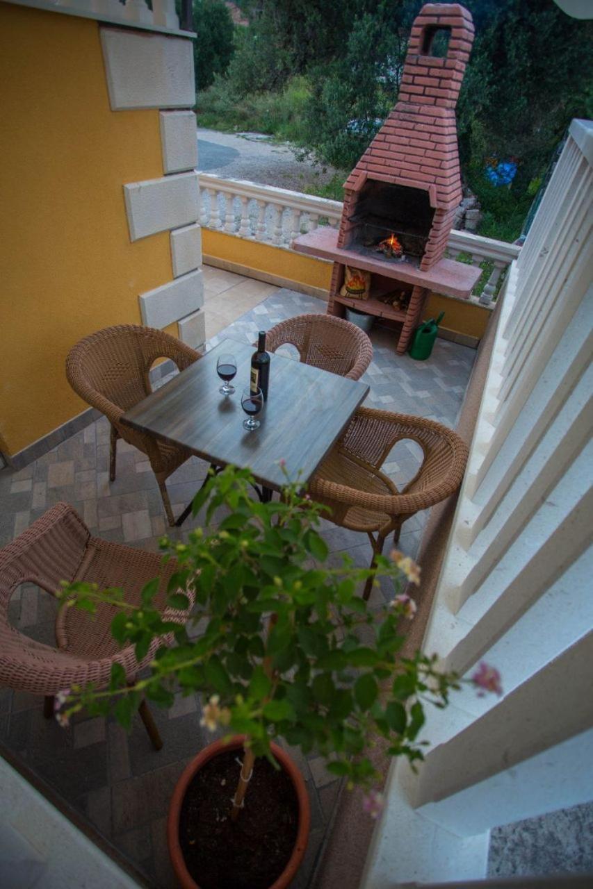 Apartments Dami - 100M From The Sea Orebić Eksteriør bilde
